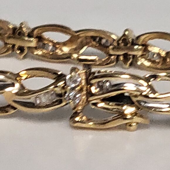 Beautiful 10K yellow gold oval link Diamonds Bracelet 7" - Picture 9 of 12